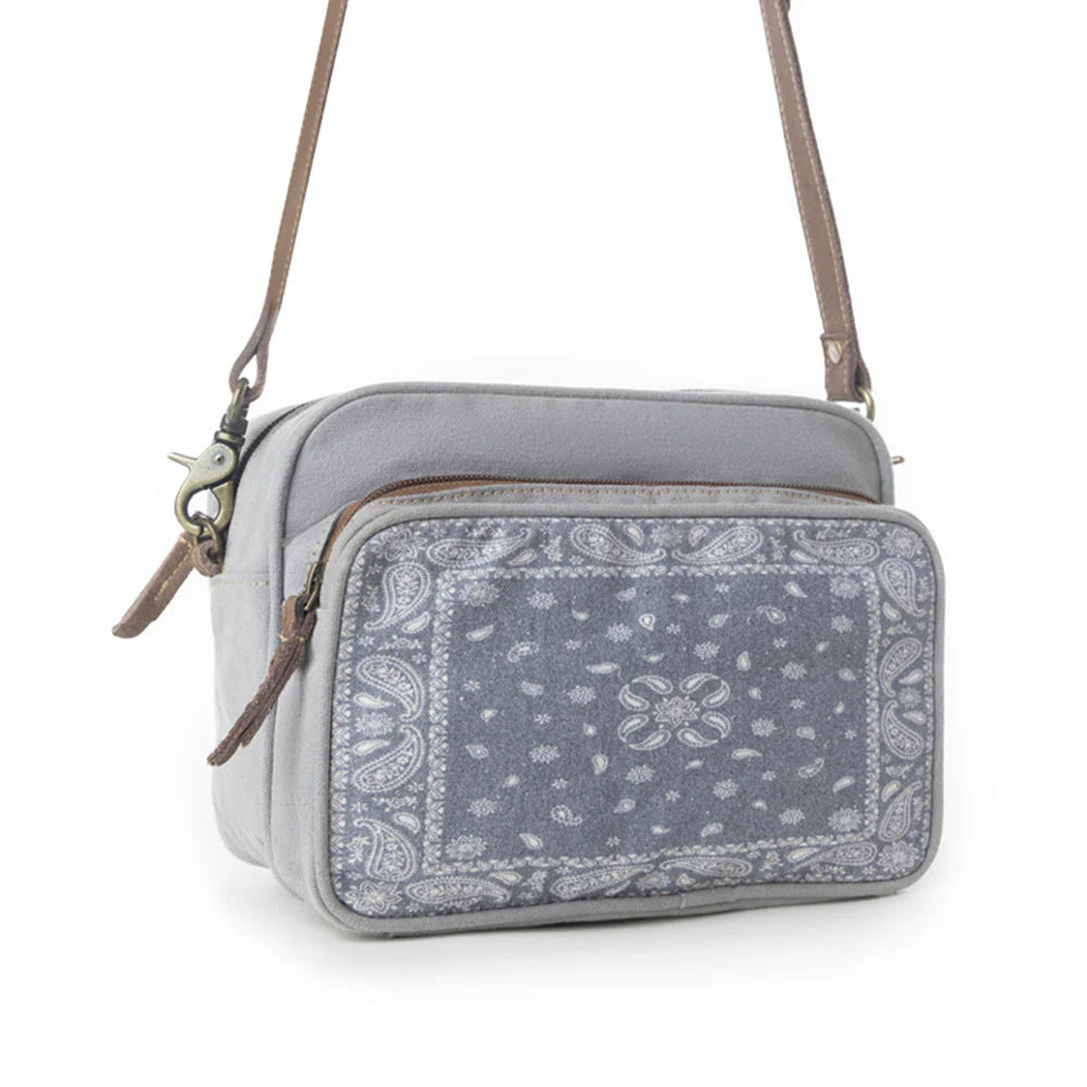 Paisley Plains Pouch in Smoky Ash