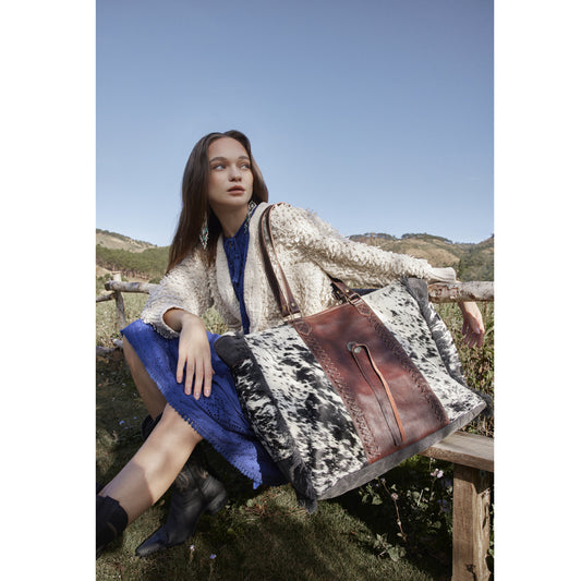 ROSALINDA WEEKENDER BAG