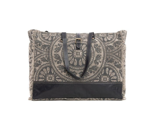 CARMELA WEEKENDER BAG